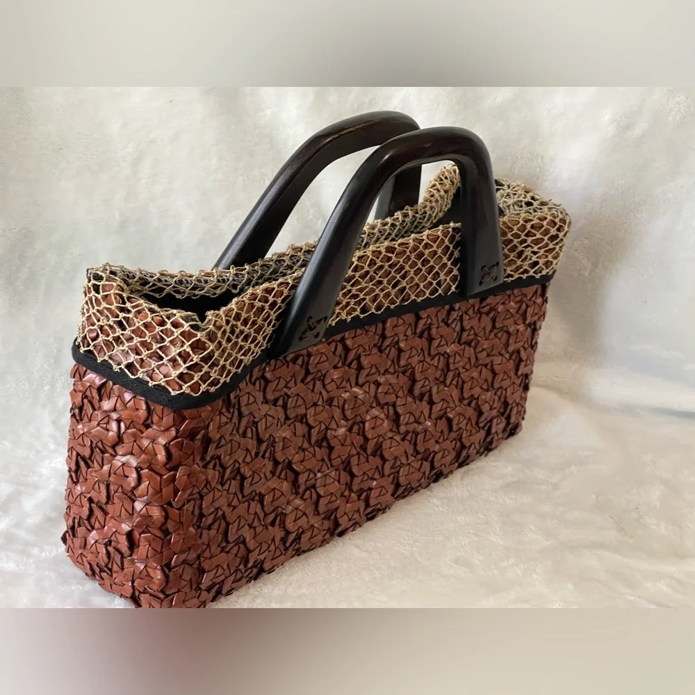 Vintage handmade purse from Thailand zipper closure, wood handles